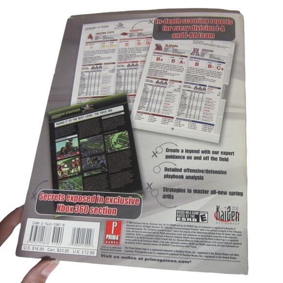 NCAA Football 07 Official EA Sports Strategy Guide PlayStation Xbox - Picture 5 of 5